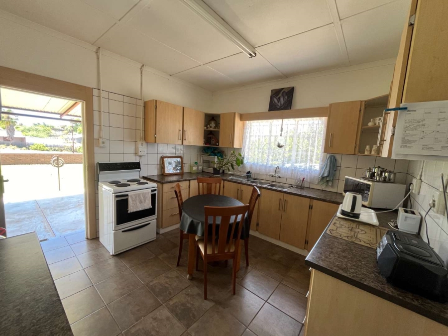 4 Bedroom Property for Sale in Olyfvenhoudtsdrift Northern Cape
